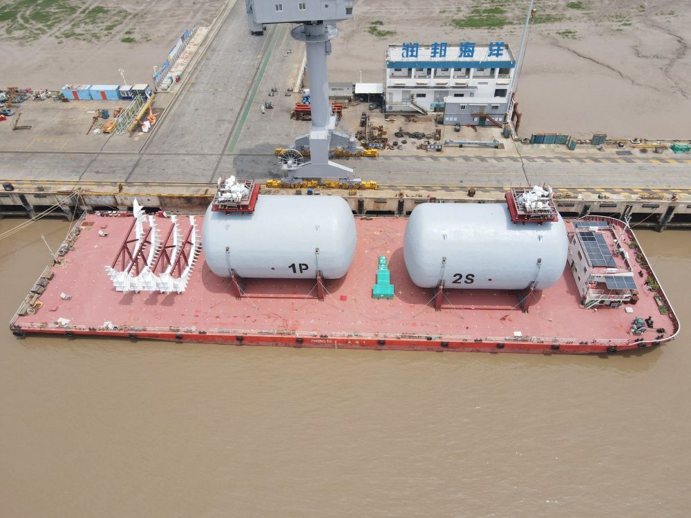 子公司永兴集团yx06海洋成功交付2套LNG不锈钢低温液罐，海外业务再添新彩(图1)